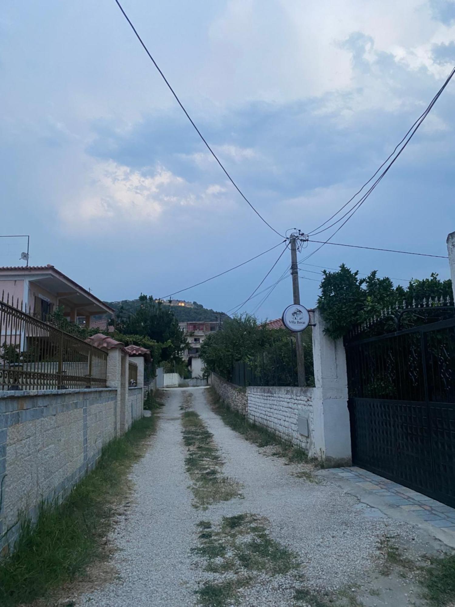 Villa بيرات المظهر الخارجي الصورة
